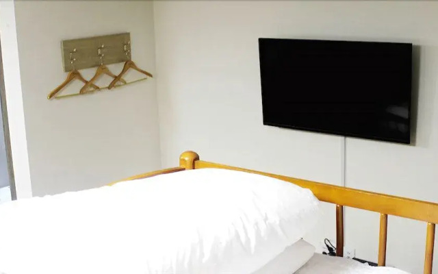 The Blue Jeju Guesthouse - Hostel