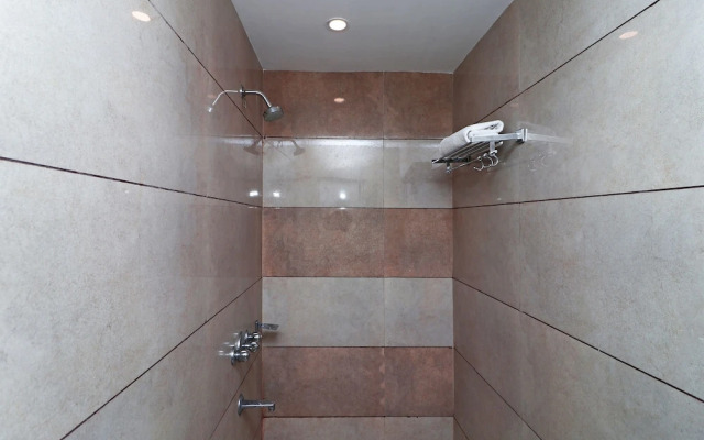 Hotel City Square by OYO Rooms