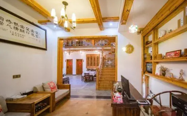 Siyue Homestay (Hongcun Scenic Area Branch)