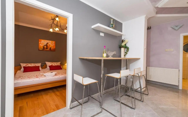 Apartments Silver