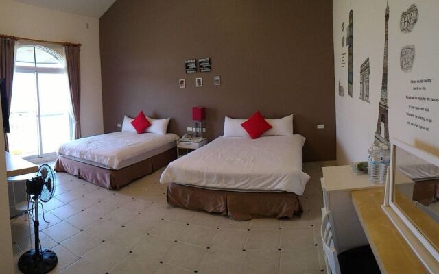 Bohemian Holiday Inn