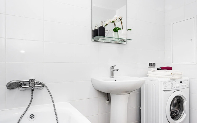 Good House (Гуд Хаус) на улице Космонавтов 11А