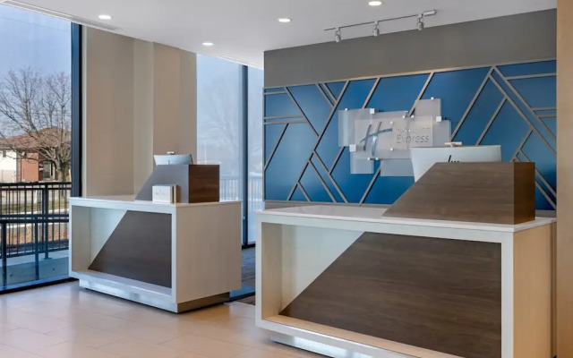 Holiday Inn Express & Suites St.Thomas by IHG