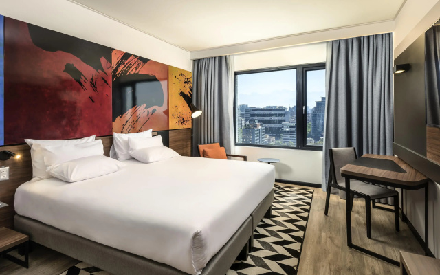 Novotel Santiago Providencia - Image 4