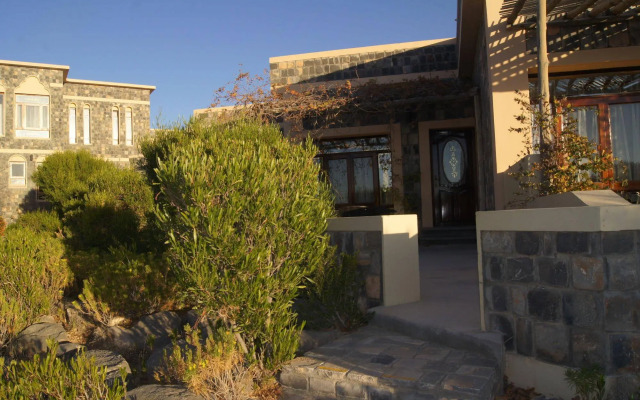 Sahab Hotel
