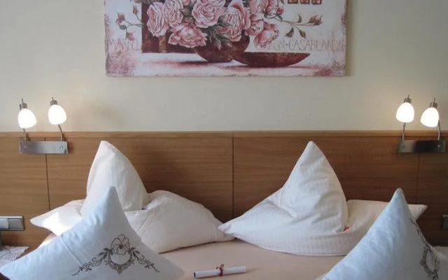 Alpin Garni Das Kleine Hotel