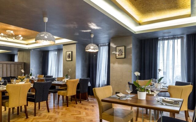 Venis Boutique Hotel