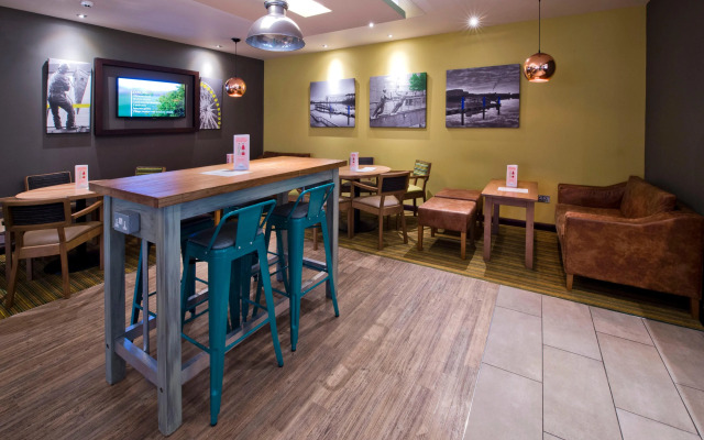 Premier Inn Glasgow Braehead