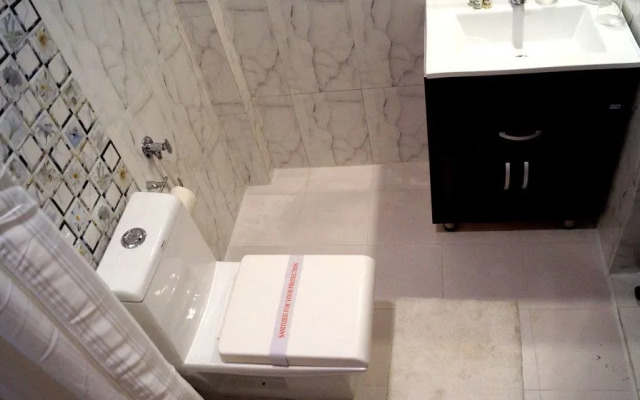 OYO 9649 Hotel Vijay Palace