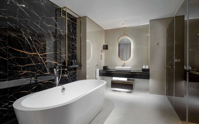 Radisson Blu Hotel, Ha Long Bay