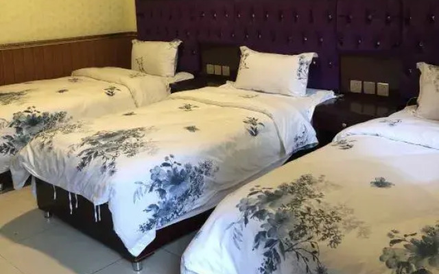 Dujiangyan June Rain Homestay