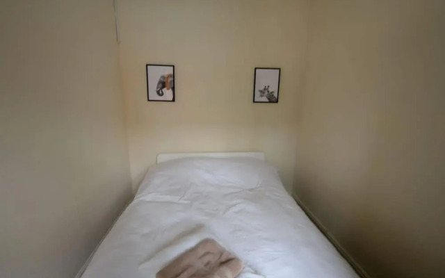 Spacious Apartment in Coventry near Belgrade Theatre