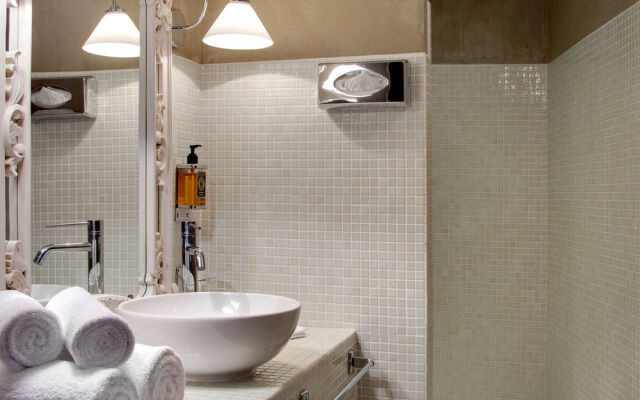Gounod Hotel