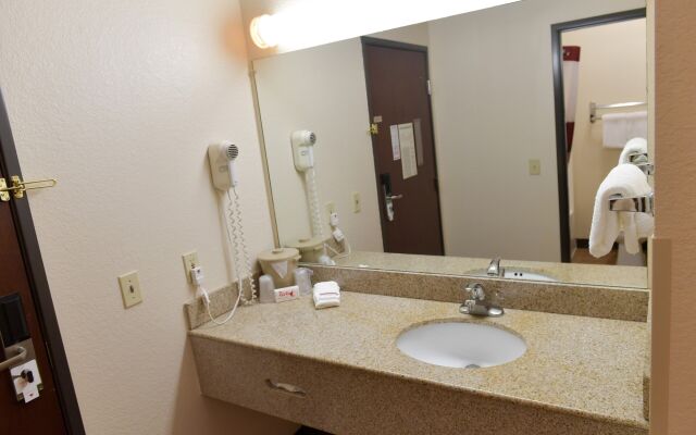 Baymont Inn & Suites by Wyndham Lincoln NE