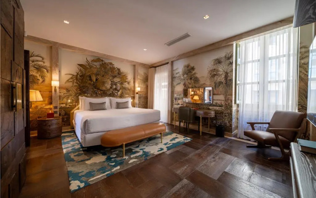 Iniala Harbour House