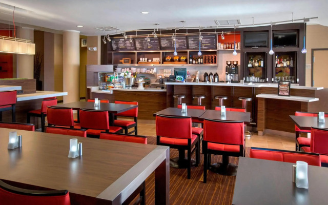Courtyard by Marriott Paramus