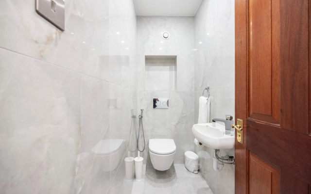 Carlton Court - Mayfair