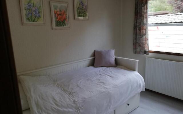 Roodborstje 4 persoonschalet Putten