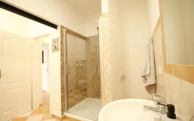 *new*SECRET HIDEAWAY +NY Loft Flair+Alexa+WLAN