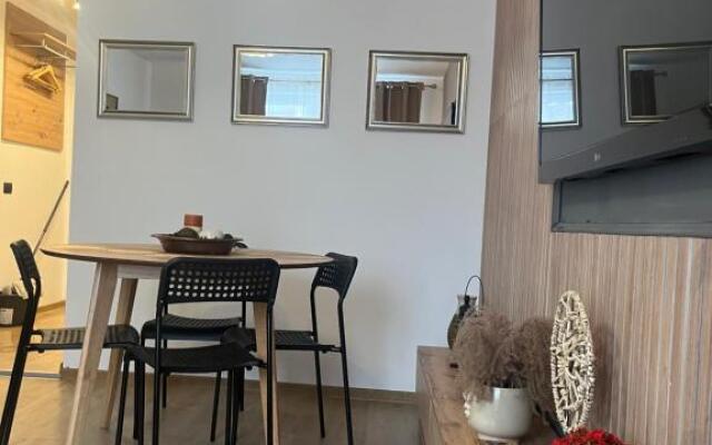 ROMAN Residence Apartment