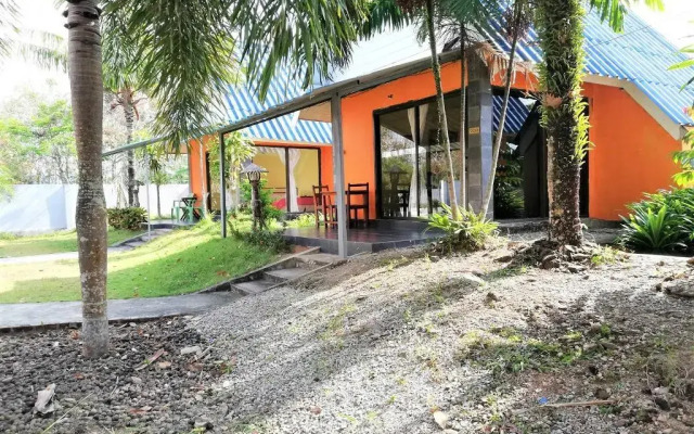 Phurafa Resort by ZUZU