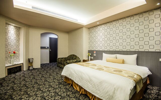 Golden Age Hotel