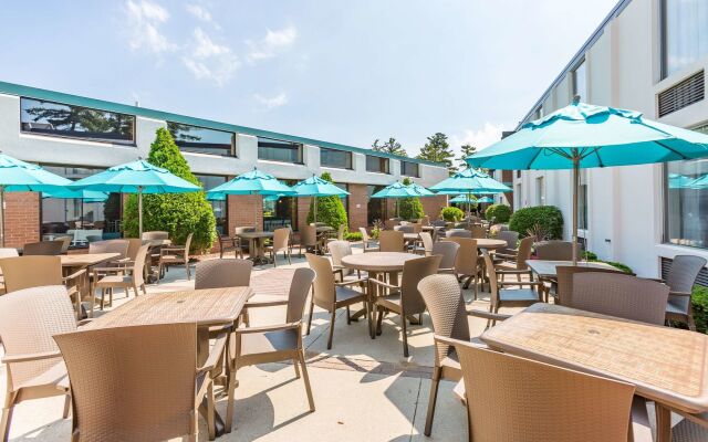Country Inn & Suites by Radisson, Traverse City, MI