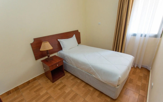Cenetra Hotel