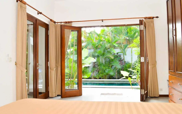 Seminyak Villa Lumina