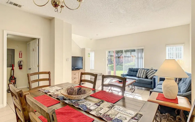Spacious Emerald Escape - 12 Mins to Disney