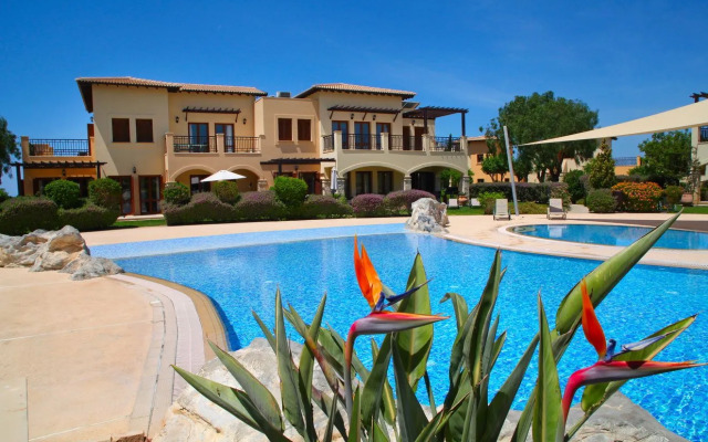 Aphrodite Hills Rentals – Apartments