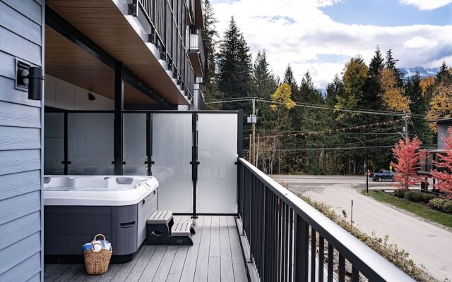 Bluebird Daze by Revelstoke Vacations