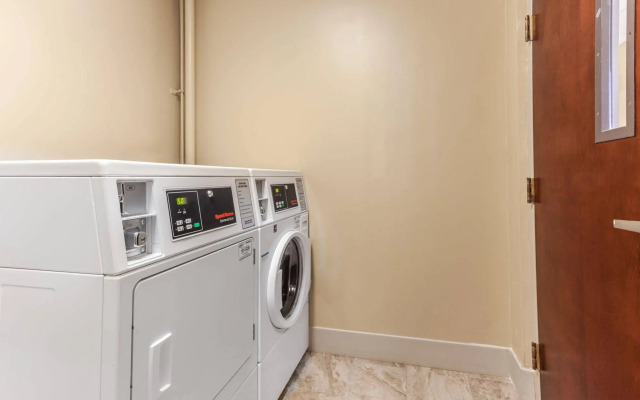 Holiday Inn Express & Suites Augusta West - Ft Gordon Area by IHG