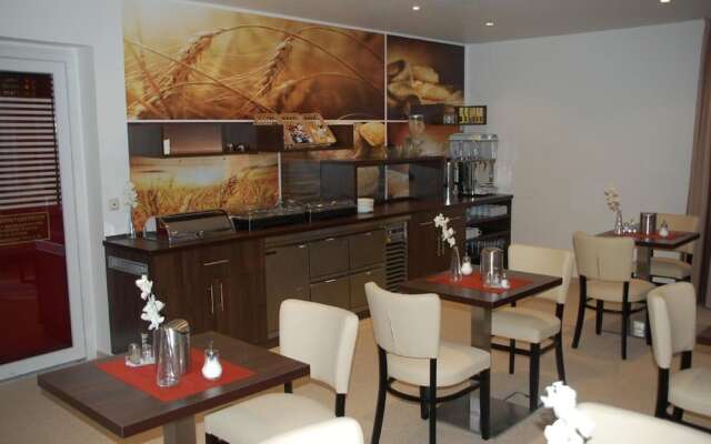 Casilino Hotel A24 - Wittenburg