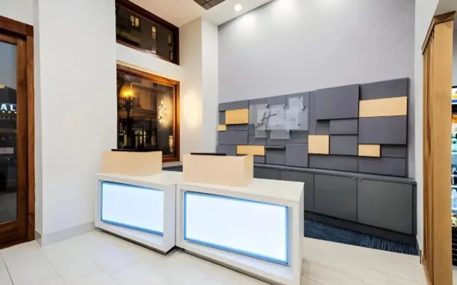 Holiday Inn Express San Francisco Union Square by IHG