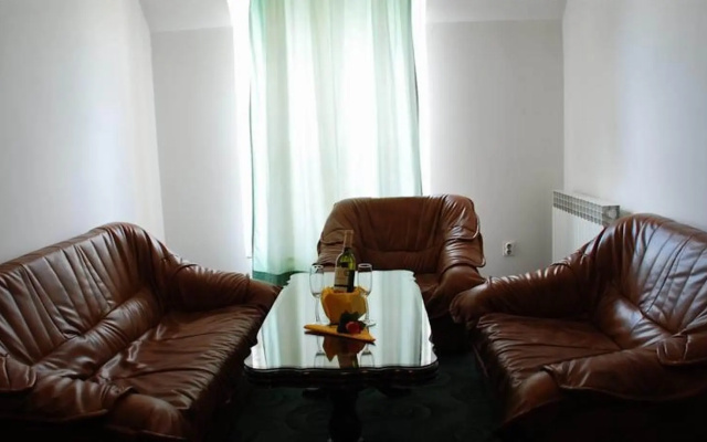 Hotel Imzit Dobrinja
