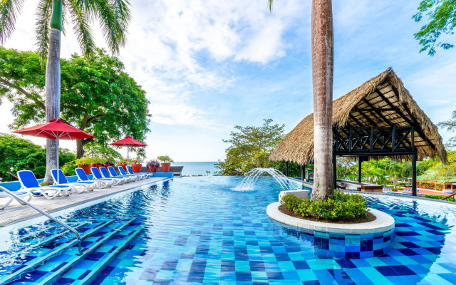 Grand Decameron Panama, A Trademark All Inclusive Resort