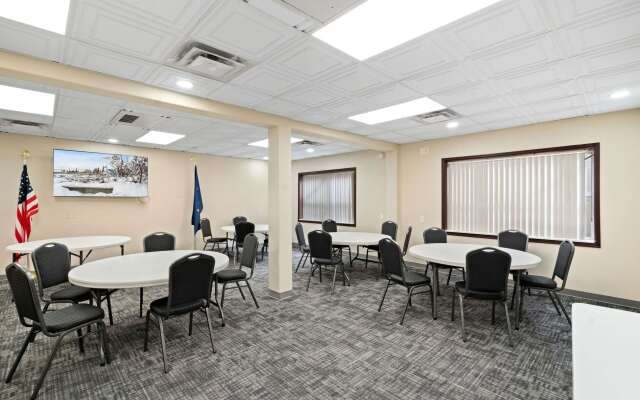 Clarion Hotel & Suites Fairbanks near Ft. Wainwright