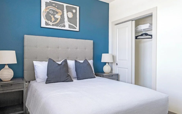 Landing Apartments Waller