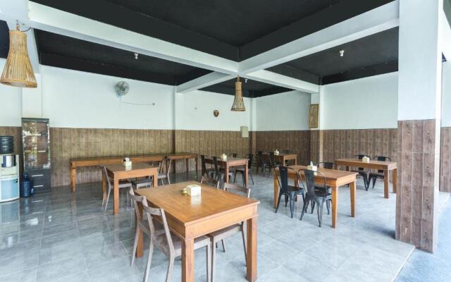 Bumi Aditya Hotel
