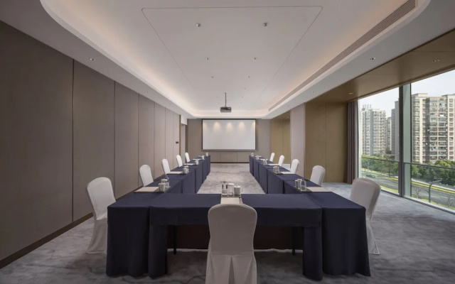 Crowne Plaza Hangzhou Linping by IHG