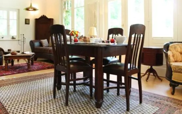 Strandvilla Hubertus Boltenhagen - Ferienwohnungen Apartment Mit Parkplatz Wlan Kuche Garten Grillplatz Waldbaden