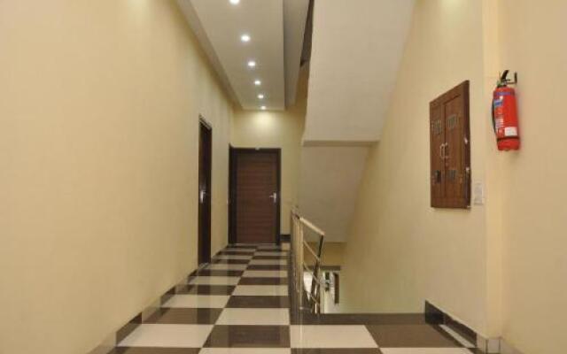 Hotel M City