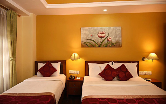 DOM Himalaya Hotel