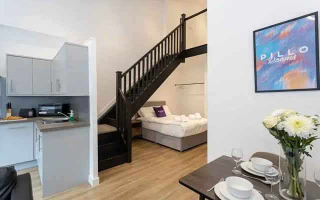 Modern and Spacious Duplex in Manchester City Centre