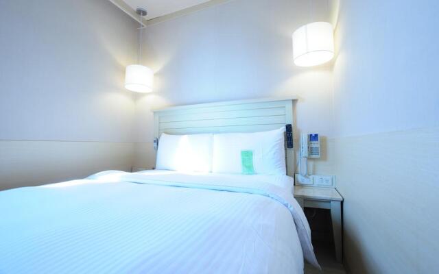 Royal Group Hotel  Xiong Zhong  Branch