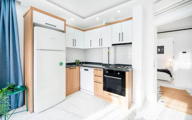 Missafir Modern Flat Near Beach in Muratpasa