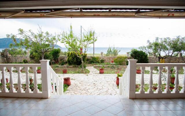 Antique Vacation Residence