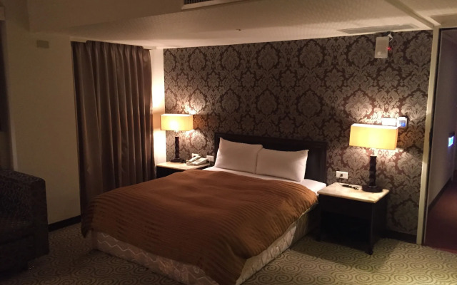 Well Garden Hotel