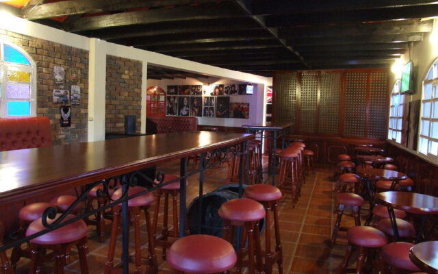 Hotel Cabanas El Porton